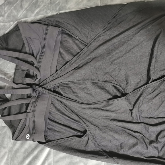 Lululemon top - Picture 2 of 3